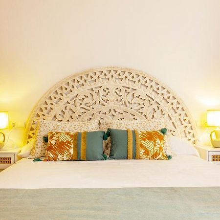 Apartamento Pink Maritimo Торевиеха Екстериор снимка