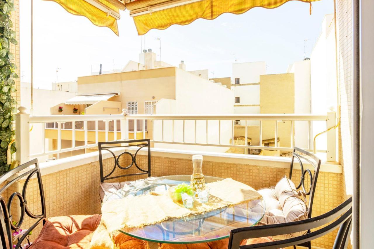 Apartamento Pink Maritimo Торевиеха Екстериор снимка
