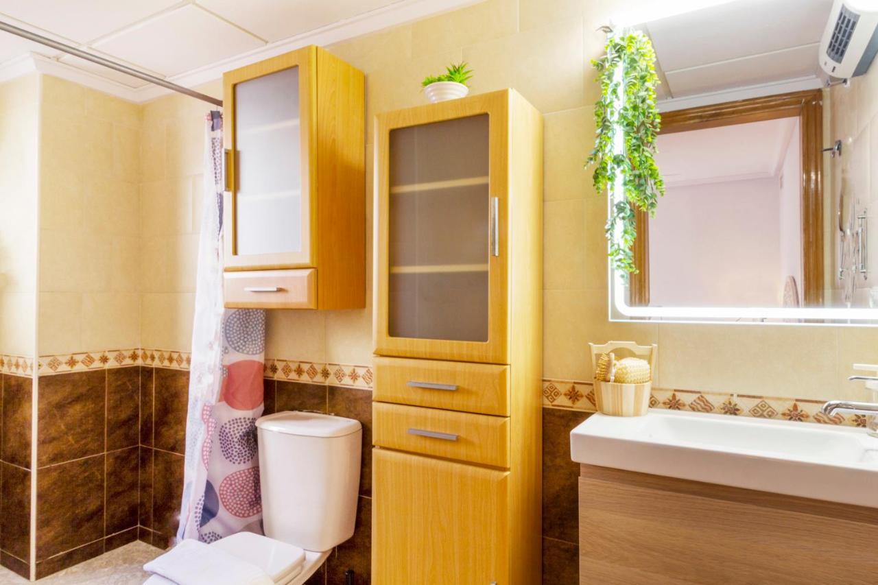Apartamento Pink Maritimo Торевиеха Екстериор снимка