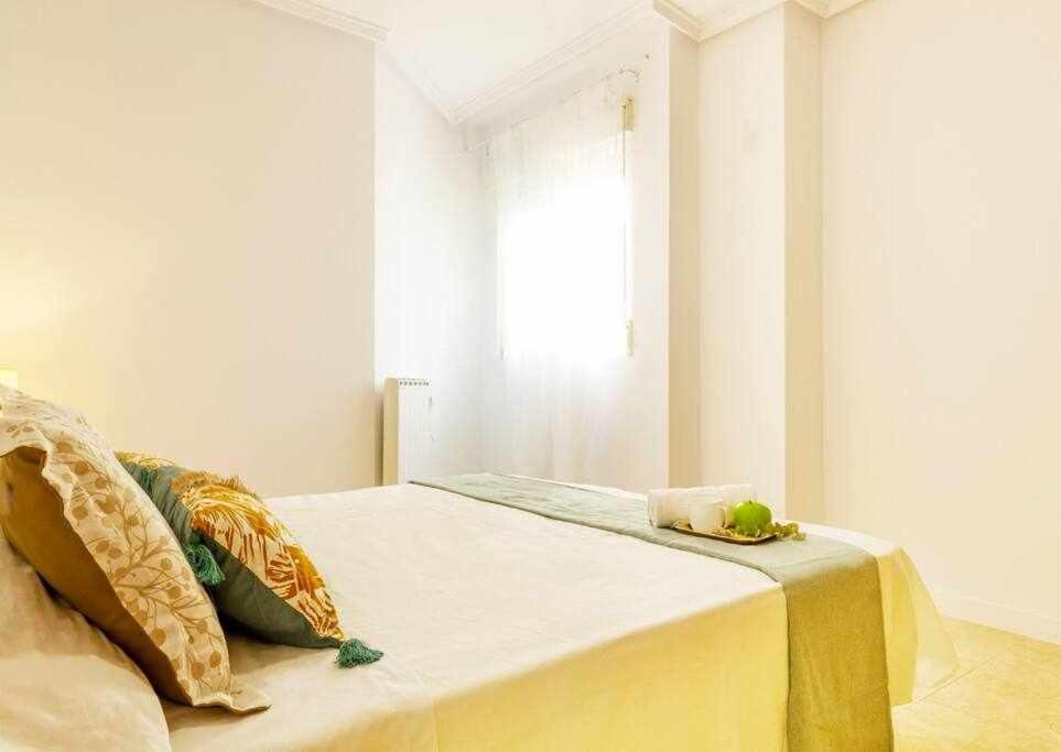 Apartamento Pink Maritimo Торевиеха Екстериор снимка