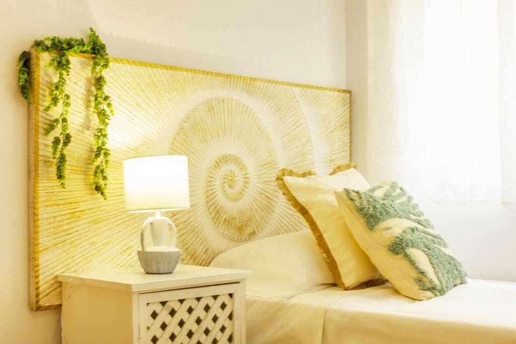 Apartamento Pink Maritimo Торевиеха Екстериор снимка